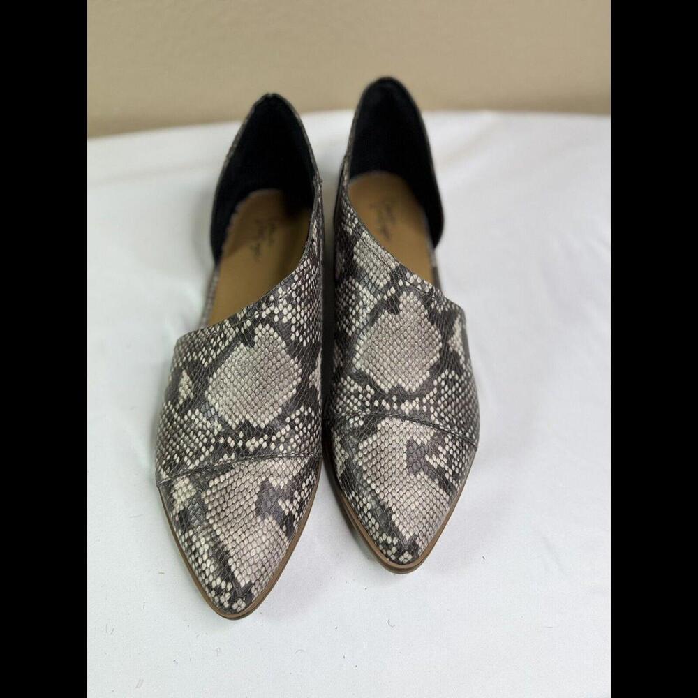 Snake Skin Loafers by Crown Vintage Shay Half D’orsay women’s size 9.5 Beige